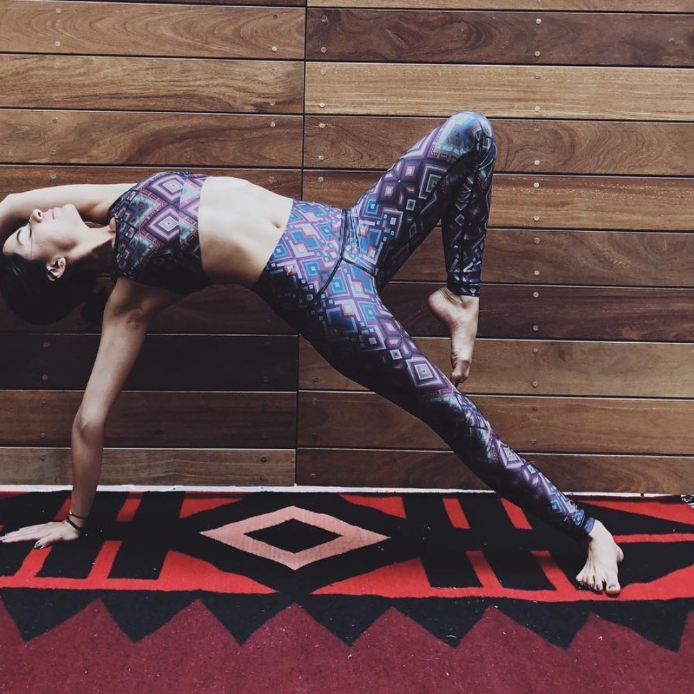 Geometric Patterned Yoga leggins + pink one (bundle)